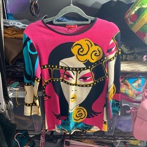 Noun All Over Graphic Top